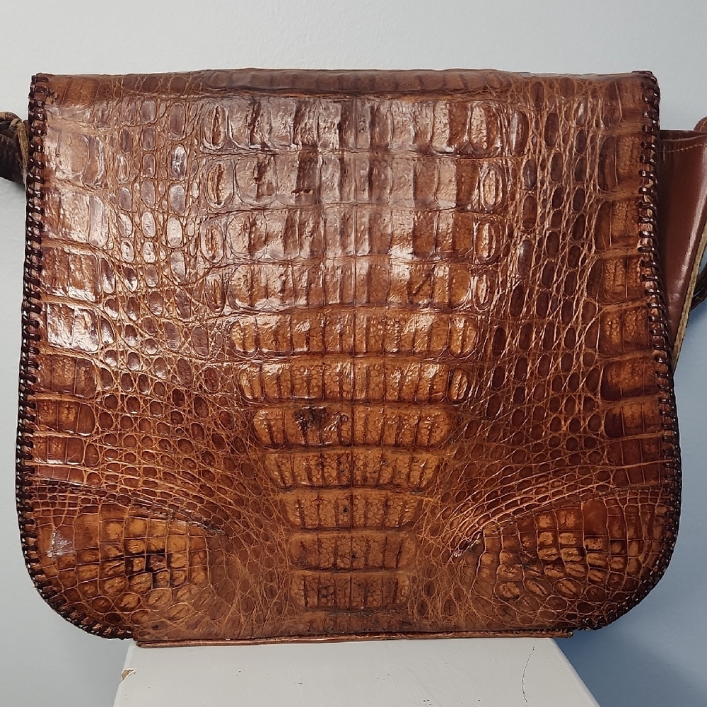 Baby Alligator Shoulder Bag Purse - Picture 3 of 15